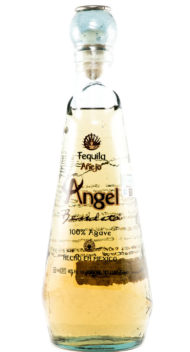Bottle of Angel Bendito Añejo