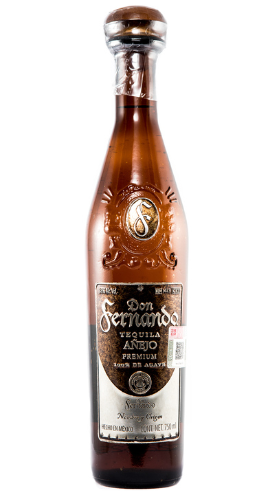 Bottle of Don Fernando Añejo