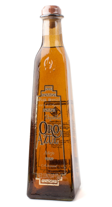 Bottle of Oro Azul Añejo