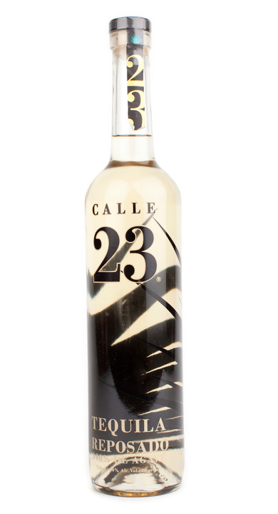 Bottle of Calle 23 Reposado