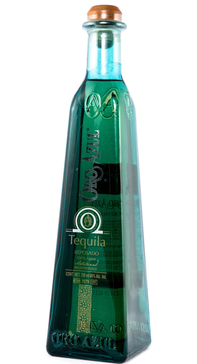 Bottle of Oro Azul Reposado