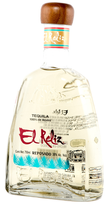 Bottle of El Reliz Reposado