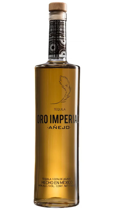 Bottle of Oro Imperial Añejo