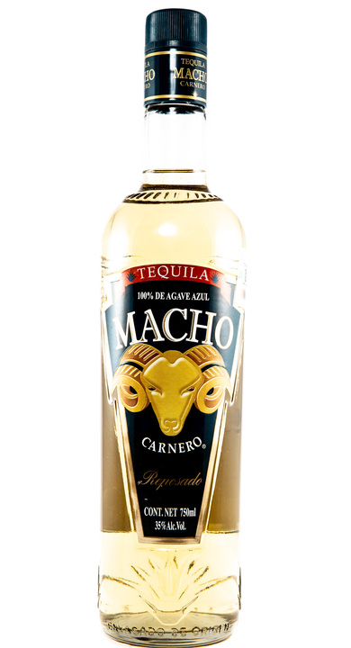 Bottle of Macho Carnero Reposado