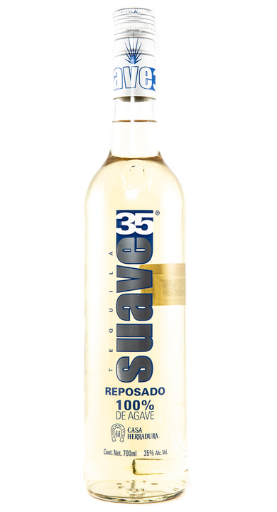 Bottle of Suave 35 Reposado