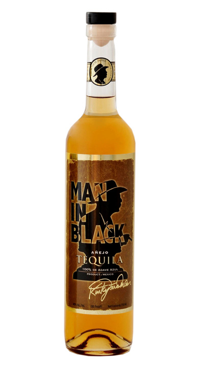 Bottle of Man in Black Añejo