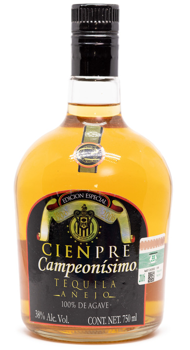 Bottle of Cienpre Campeonísimo Tequila Añejo