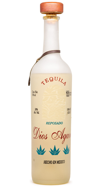 Bottle of Dios de Agave Reposado