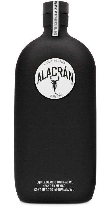Bottle of Alacran Blanco