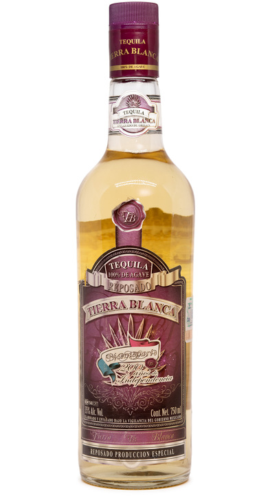 Bottle of Tierra Blanca Reposado