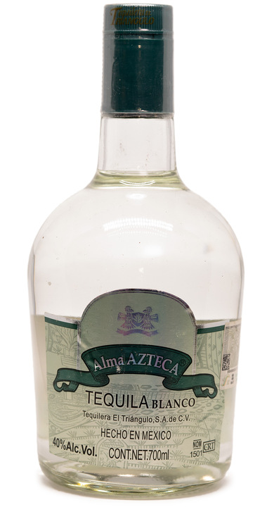 Bottle of Alma Azteca Blanco