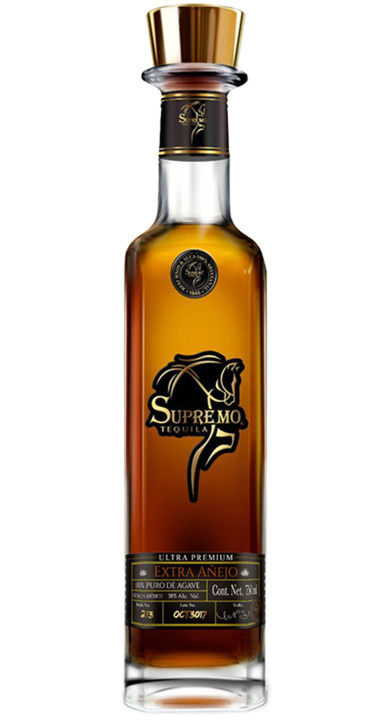 Bottle of Supremo Tequila Extra Añejo
