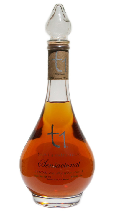 Bottle of T1 Sensacional Extra Añejo