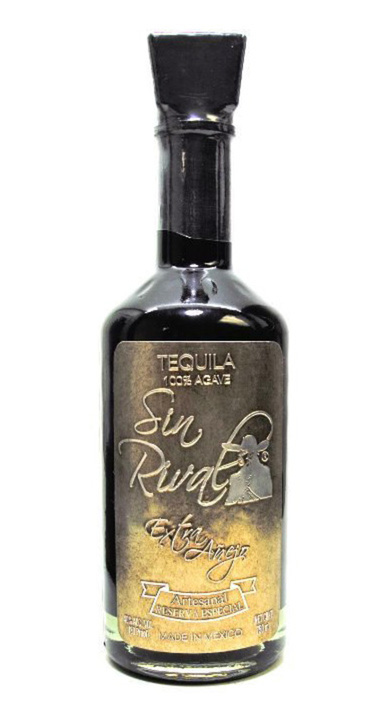 Bottle of Sin Rival Extra Añejo Artesanal Reserva Especial
