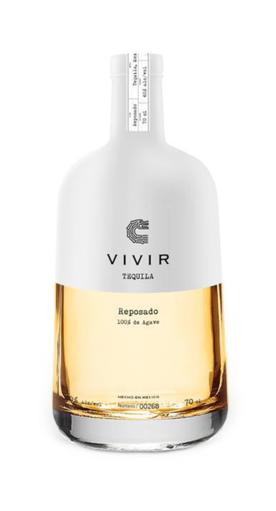 Bottle of Vivir Tequila Reposado