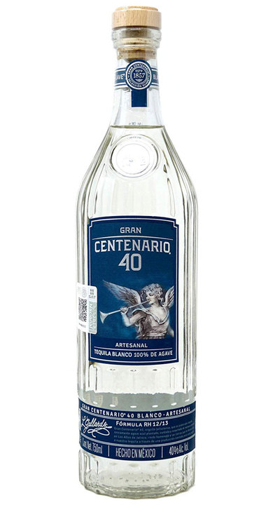 Bottle of Gran Centenario 40 Blanco