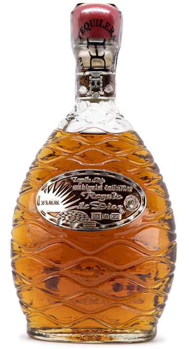 Bottle of Regalo de Dios Tequila Añejo