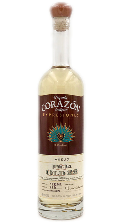 Bottle of Expresiones Del Corazón Buffalo Trace Old 22 Añejo (2018)