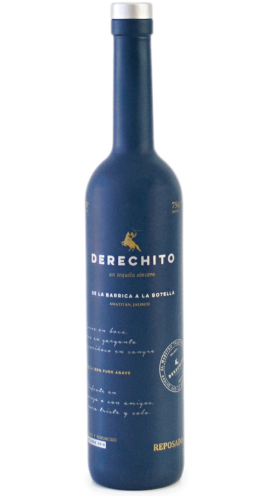 Bottle of Derechito Reposado