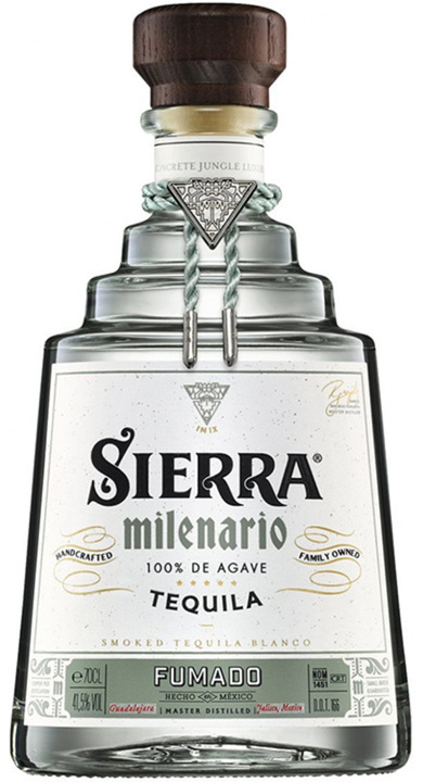 Bottle of Sierra Milenario Fumado Blanco
