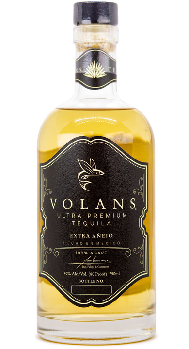 Bottle of Volans Extra Añejo