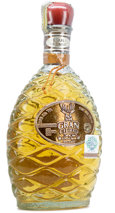 Bottle of Gran Ciervo Reposado