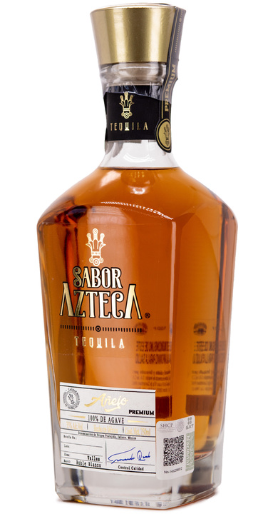 Bottle of Sabor Azteca Añejo