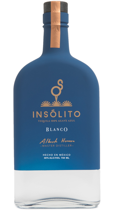 Bottle of Insólito Blanco