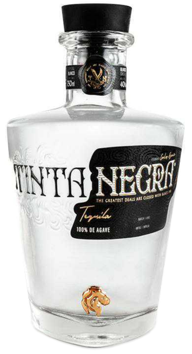 Bottle of Tinta Negra Crystal Blanco