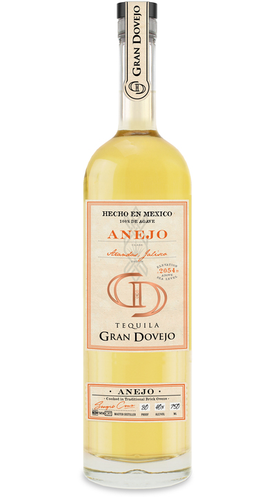 Bottle of Gran Dovejo Añejo