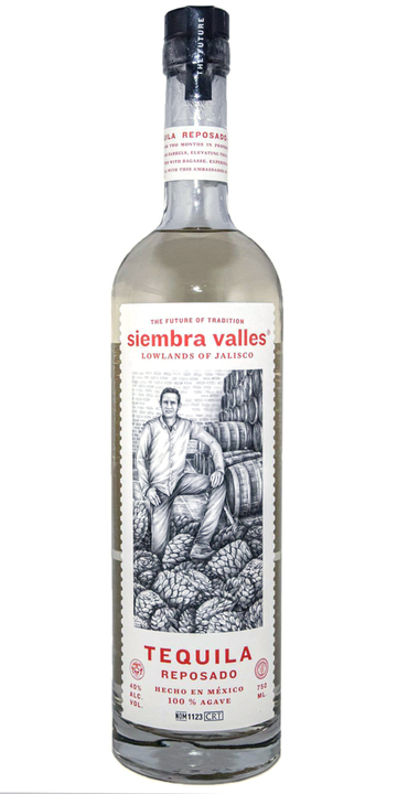 Bottle of Siembra Valles Tequila Reposado