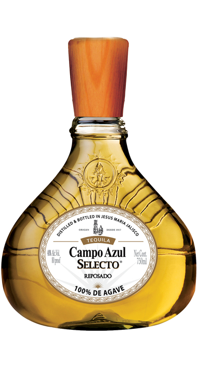 Bottle of Campo Azul Selecto Reposado