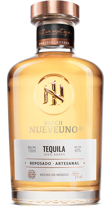Bottle of Nueveuno Tequila Reposado