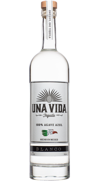 Bottle of Una Vida Blanco