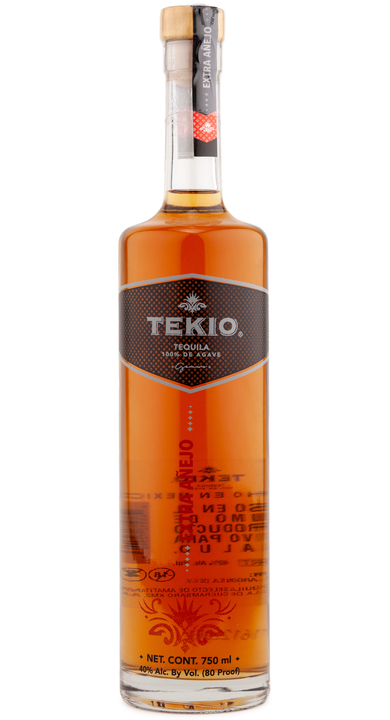 Bottle of Tekio Tequila Extra Añejo