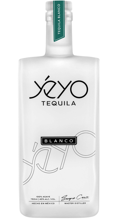 Bottle of Yeyo Blanco