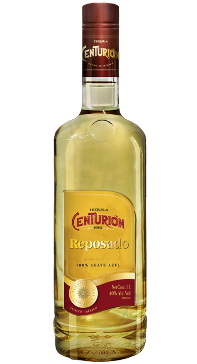 Bottle of Centurión Artesanal Reposado