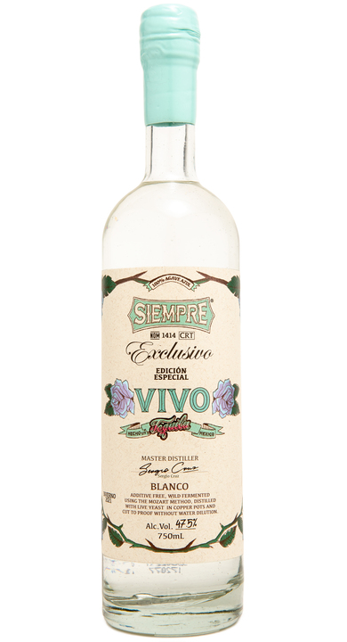 Bottle of Siempre Exclusivo Edición Especial Vivo