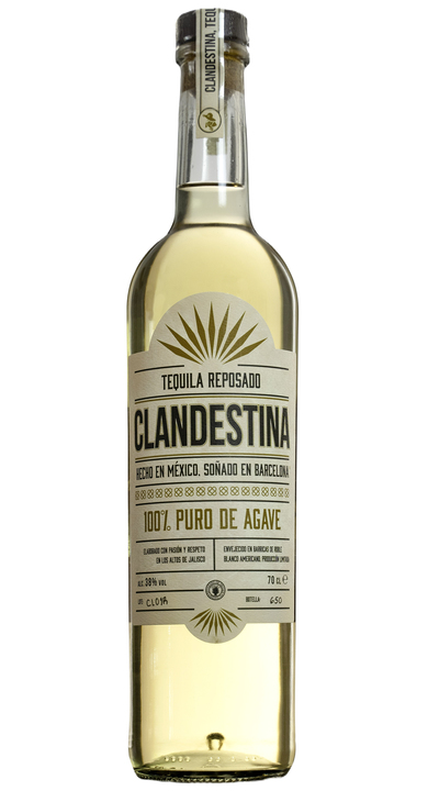 Bottle of Clandestina Tequila Reposado