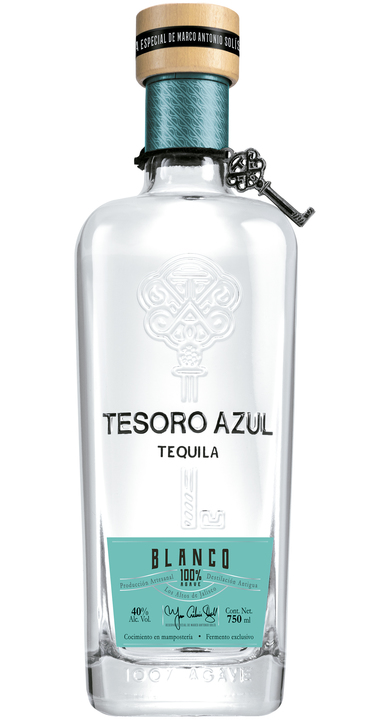 Bottle of Tesoro Azul Blanco