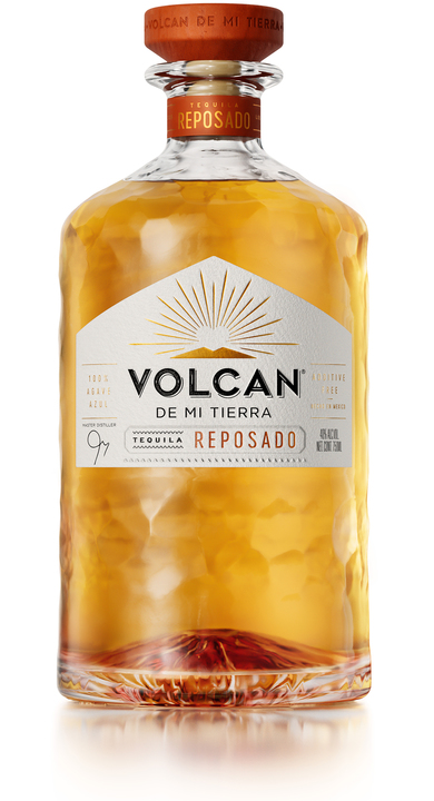 Bottle of Volcan de Mi Tierra Reposado