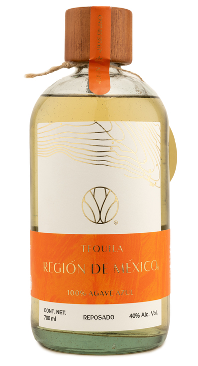 Bottle of Regíon de México Reposado