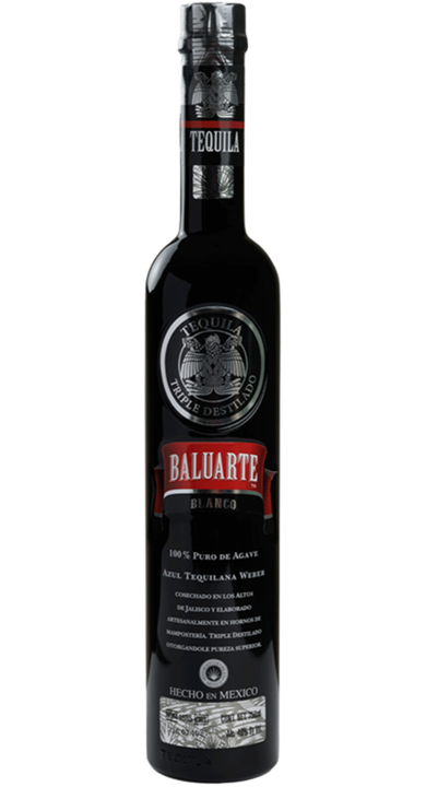 Bottle of Baluarte Blanco