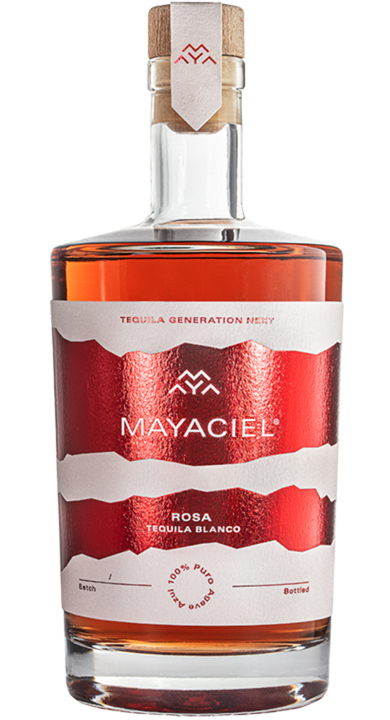 Bottle of Mayaciel Tequila Rosa