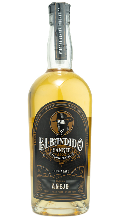 Bottle of El Bandido Yankee Añejo