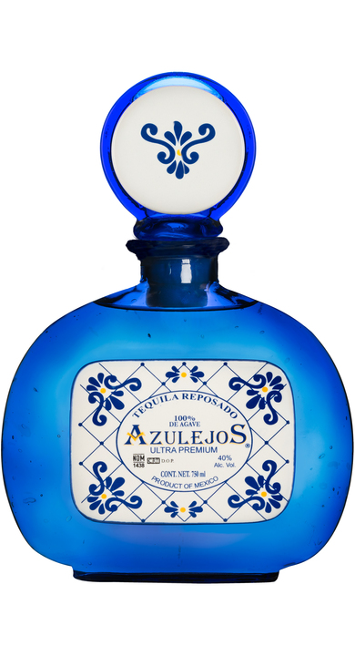 Bottle of Los Azulejos Reposado