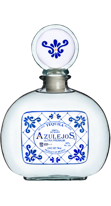 Bottle of Los Azulejos Silver