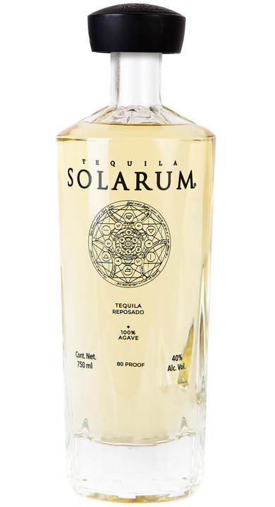 Bottle of Tequila Solarum Reposado