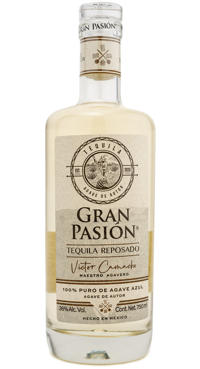 Bottle of Gran Pasión Tequila Reposado