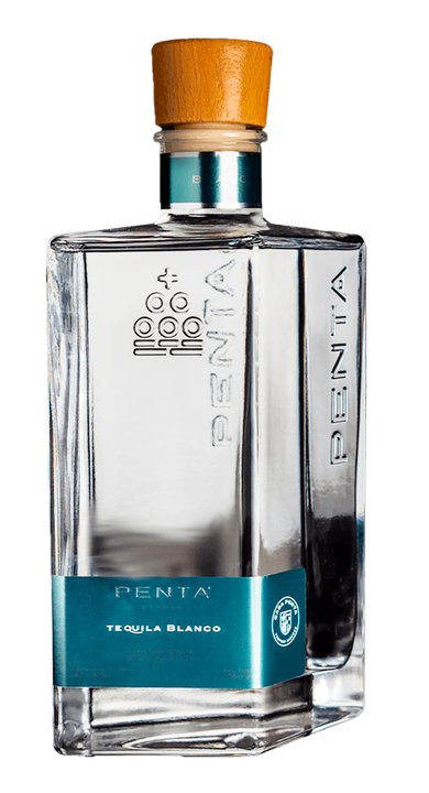 Bottle of Penta Blanco